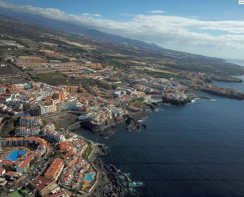 La Arena & Los Gigantes